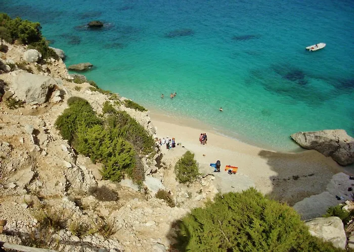 Cozy Flat Surrounded By Nature Appartamento Budoni